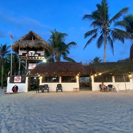 Hostal Punta Cangrejo San Onofre Exterior photo