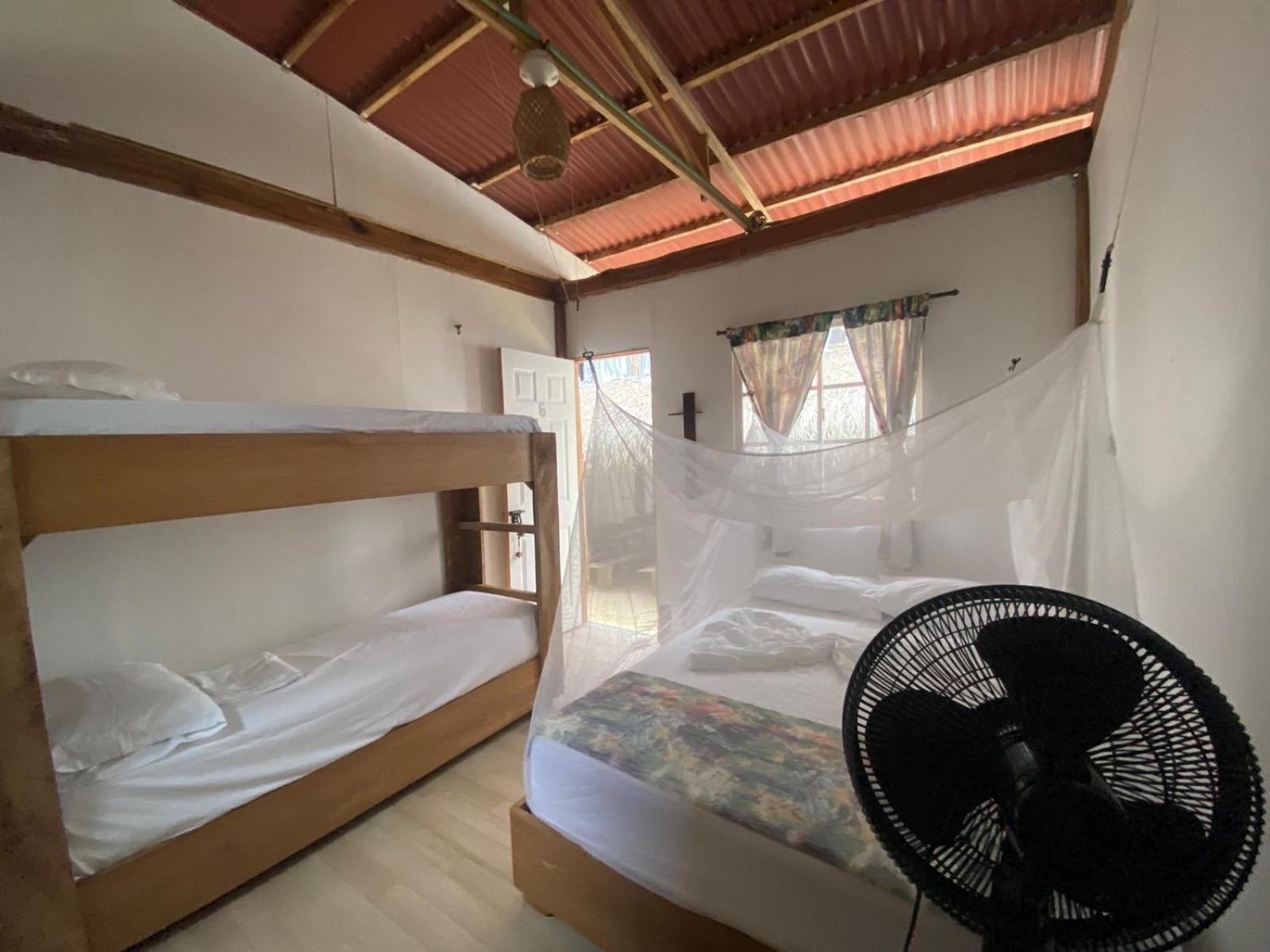 Hostal Punta Cangrejo San Onofre Exterior photo